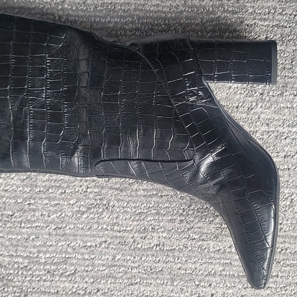 NEW Aquatalia Croc Embossed Tall Knee High Leather Boots, Size 8, Color Black - Picture 3 of 7